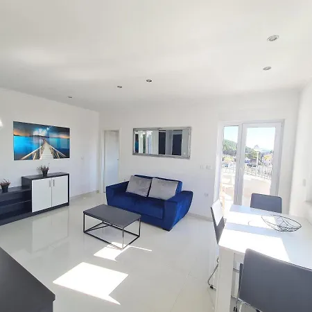 Pivac Lägenhet Makarska