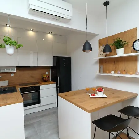 Pivac マカルスカ