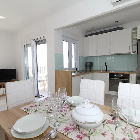 Pivac Apartment