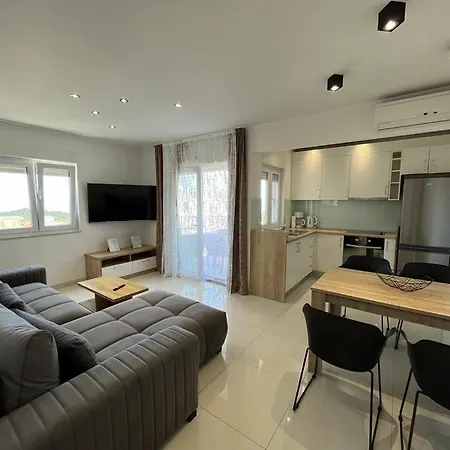 Pivac Apartment