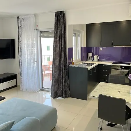 Pivac Apartment Makarska