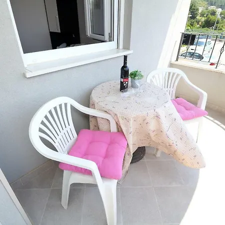 Pivac Apartament Makarska
